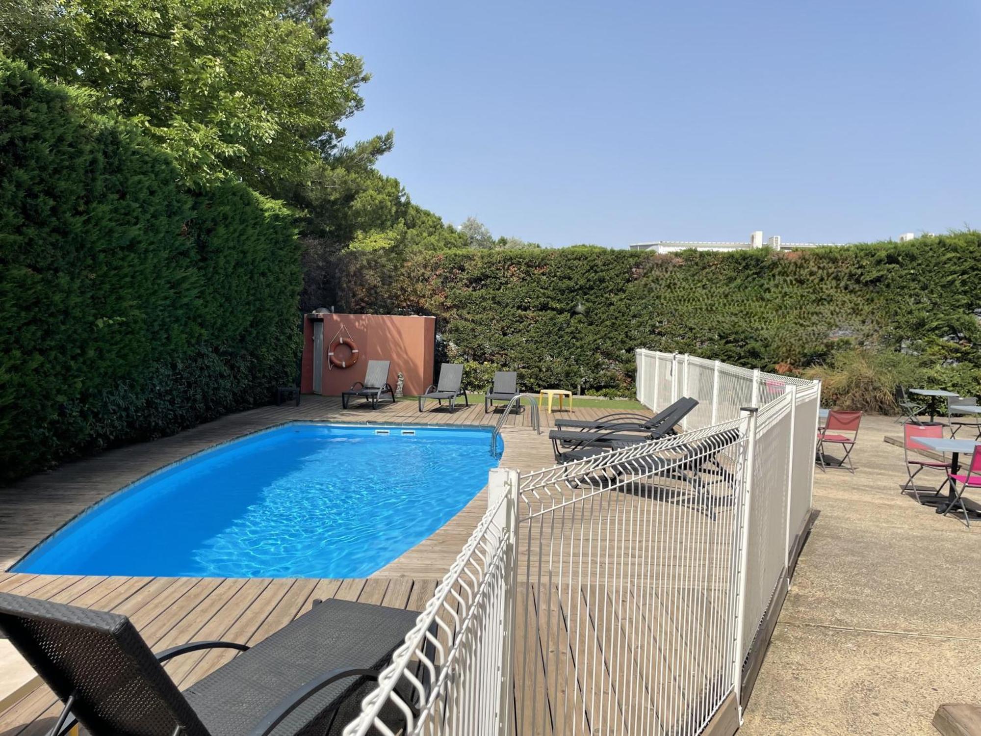 Kyriad Martigues Sud Exterior photo